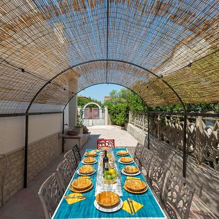 Villa Tina Maria By Barbarhouse سان بيترو في بيفانا المظهر الخارجي الصورة