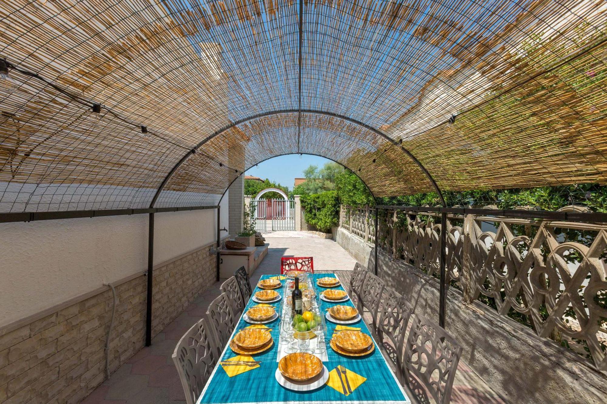 Villa Tina Maria By Barbarhouse سان بيترو في بيفانا المظهر الخارجي الصورة