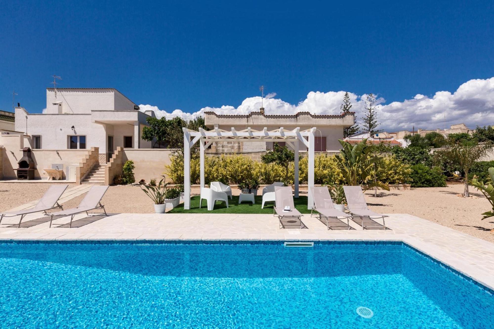 Villa Tina Maria By Barbarhouse سان بيترو في بيفانا المظهر الخارجي الصورة